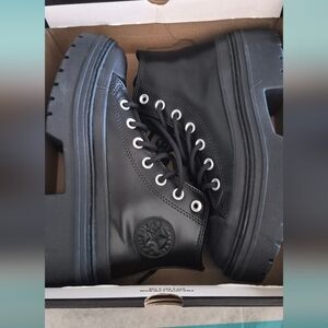 Converse Black Platform Lug Sole Leather Boots Womens Size 6